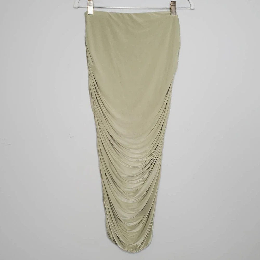PRETTYLITTLETHING • Sage Green Slinky Second Skin Ruched Mini Skirt NEW Sz 8 - Picture 2 of 7
